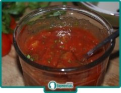 Маленькая фотография блюда по рецепту «Французская салатная заправка с томатным соком и тимьяном»